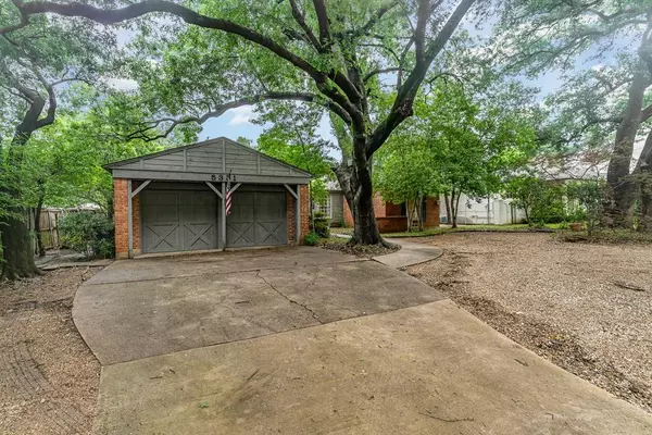 Dallas, TX 75209,5331 W Mockingbird Lane