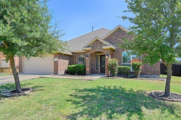 1129 Woods Road, Forney, TX 75126