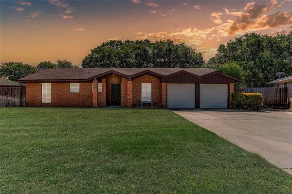 2916 SE 6TH Street,  Mineral Wells,  TX 76067