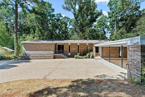 7620 Ferguson Drive,  Shreveport,  LA 71106