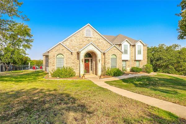 1313 N Bowman Springs Road, Kennedale, TX 76060