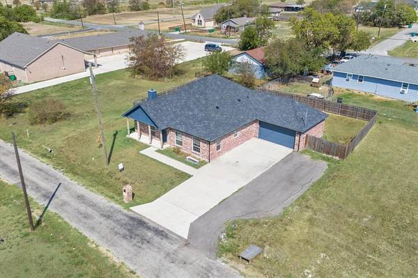 701 Ennis Scott Street, Ferris, TX 75125