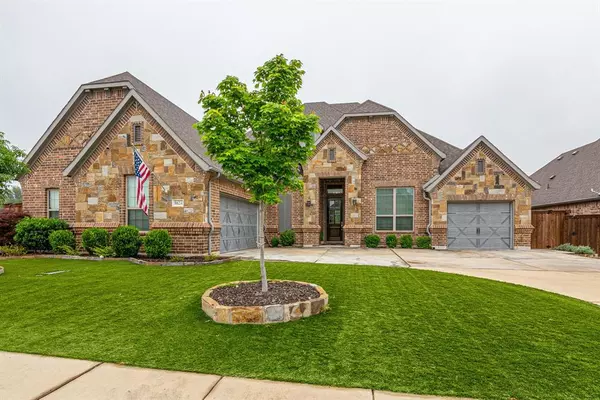 8624 Bridle Path Lane, North Richland Hills, TX 76182