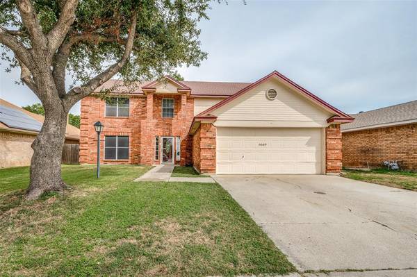 6649 Ridgetop Drive, Watauga, TX 76148