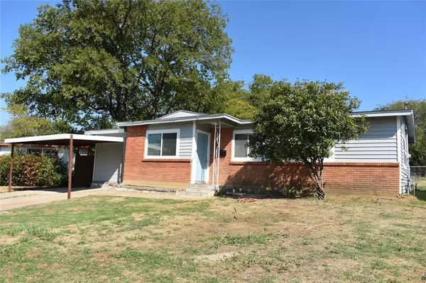 6305 Ramey Avenue, Fort Worth, TX 76112