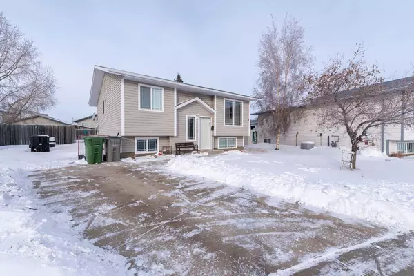 Lloydminster, SK S9V 2B8,2506 43 Avenue