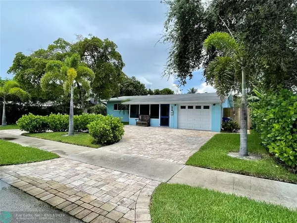 269 SE 8th Ave, Deerfield Beach, FL 33441