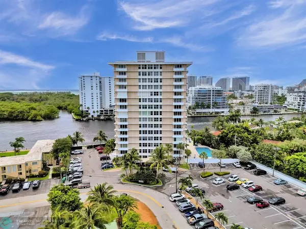 Fort Lauderdale, FL 33304,888 Intracoastal Dr  #11A