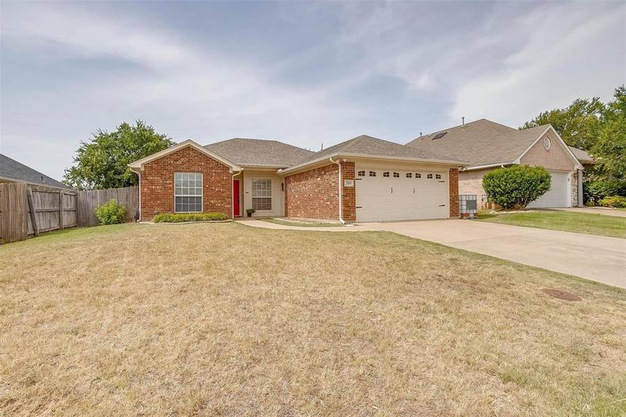 209 Willow Street, Crowley, TX 76036