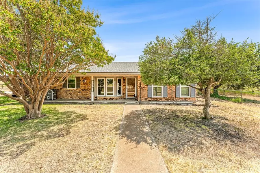 1896 County Road 176, Stephenville, TX 76401