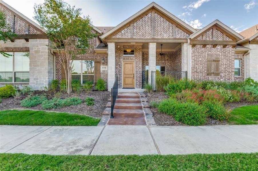 890 Hatton Sumner Place, Arlington, TX 76005