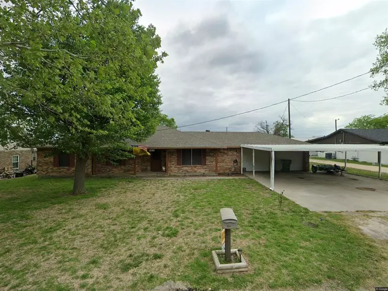 506 Neal Street, Howe, TX 75459