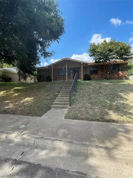 2419 Sue Street, Dallas, TX 75203