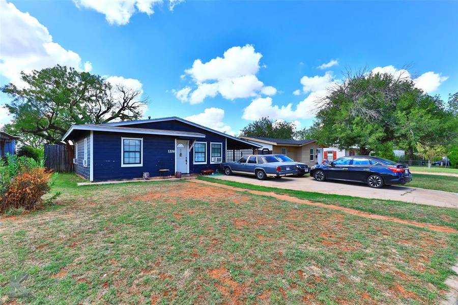 1226 S Crockett Drive, Abilene, TX 79605