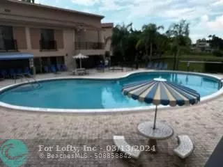 7340 Lake Circle Dr  #403, Margate, FL 33063