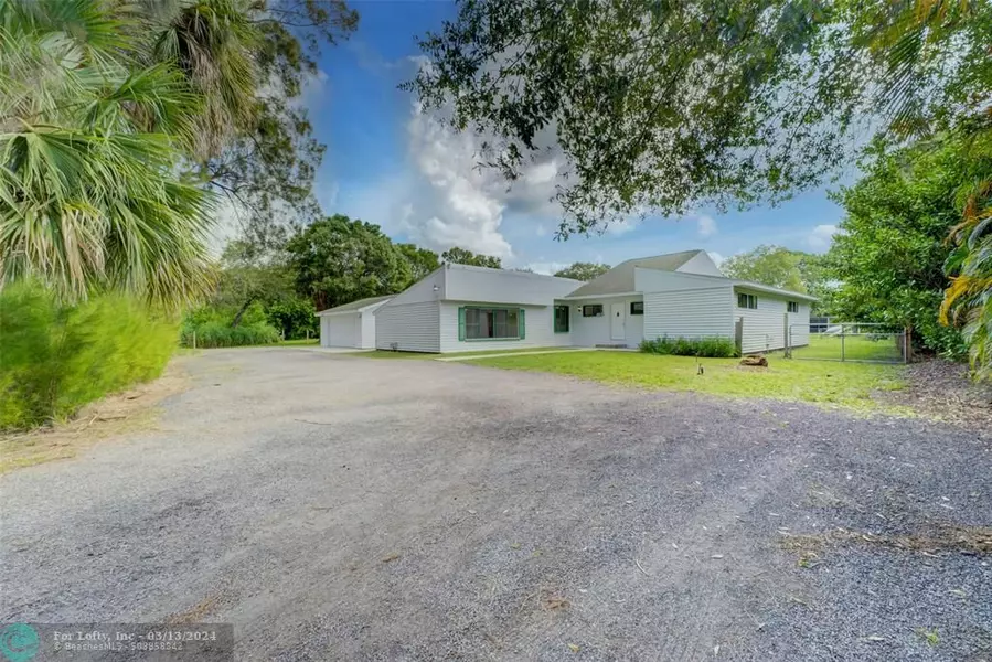 4706 Palmetto Drive, Fort Pierce, FL 34950