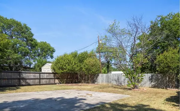 Brownwood, TX 76801,1611 Delwood Drive