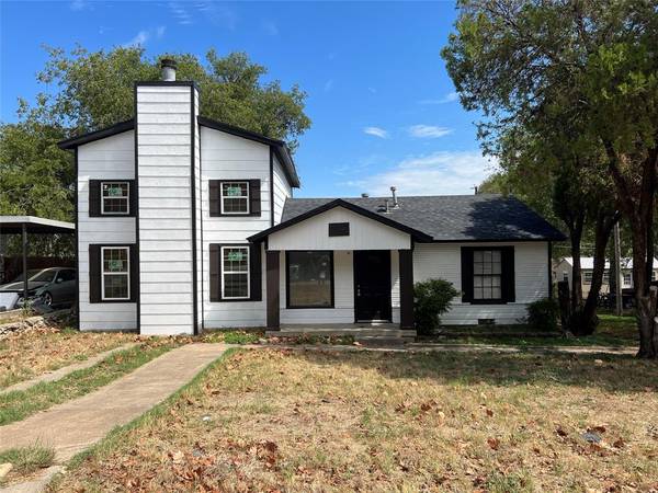 2716 La Monde Terrace, Sansom Park, TX 76114