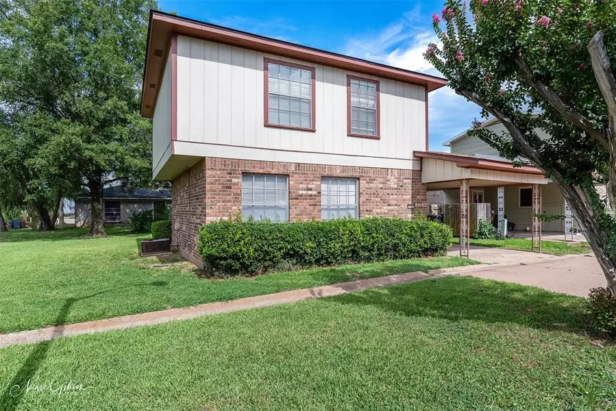 125 Carriage Square Drive, Bossier City, LA 71112