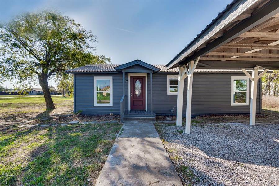 206 E Marrion Street, Itasca, TX 76055