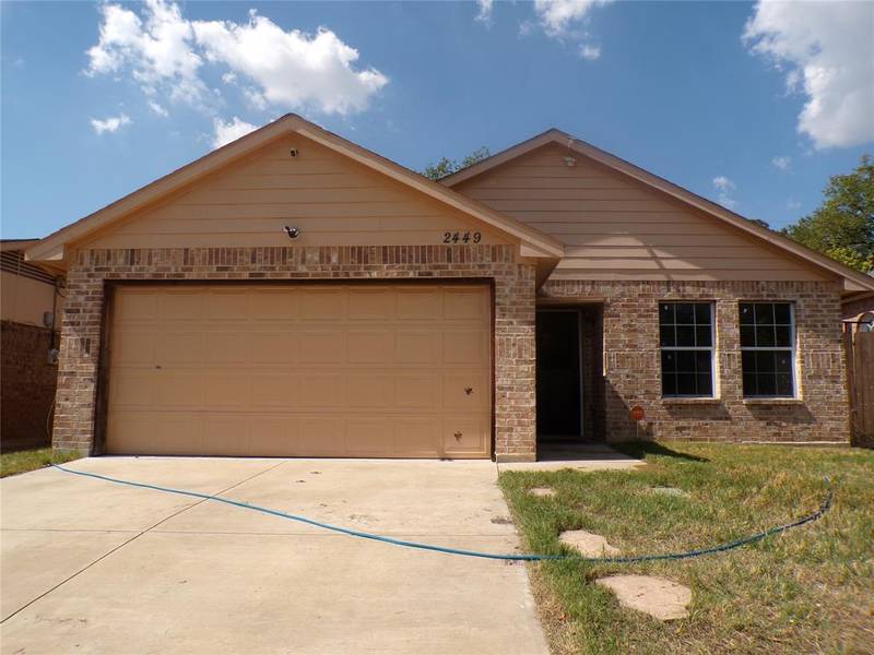 2449 Harrison Street, Grand Prairie, TX 75051