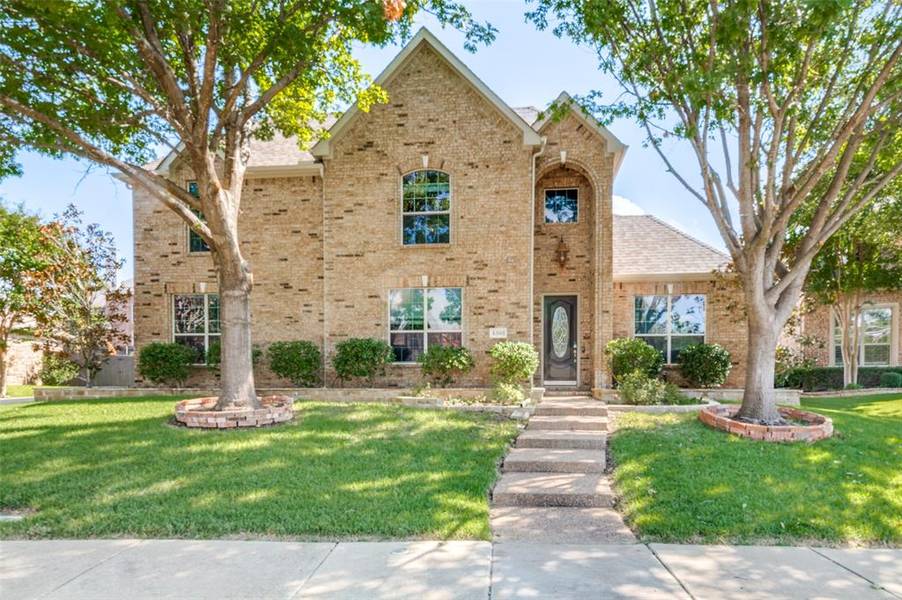 4302 Old Grove Drive, Mansfield, TX 76063