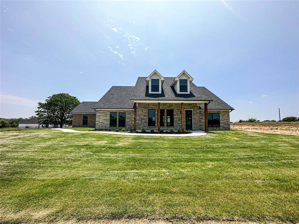1832 Hlavek,  Decatur,  TX 76234