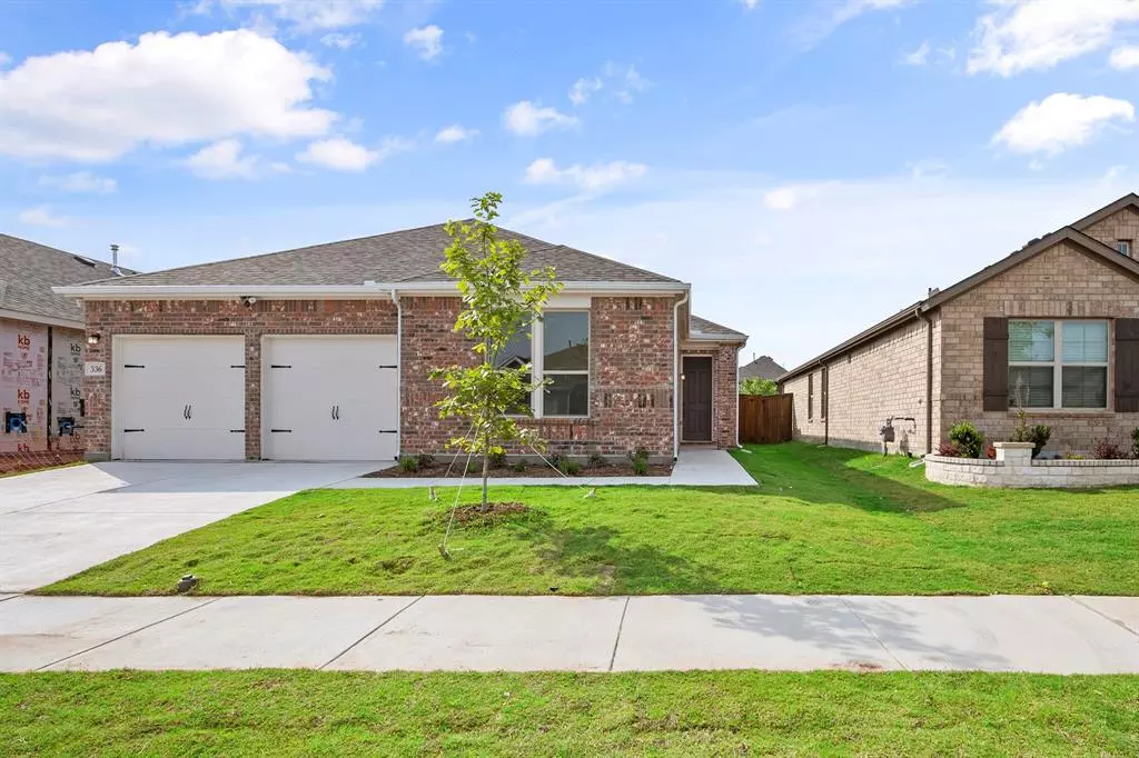 Fort Worth, TX 76131,336 Rainbow Cactus Drive