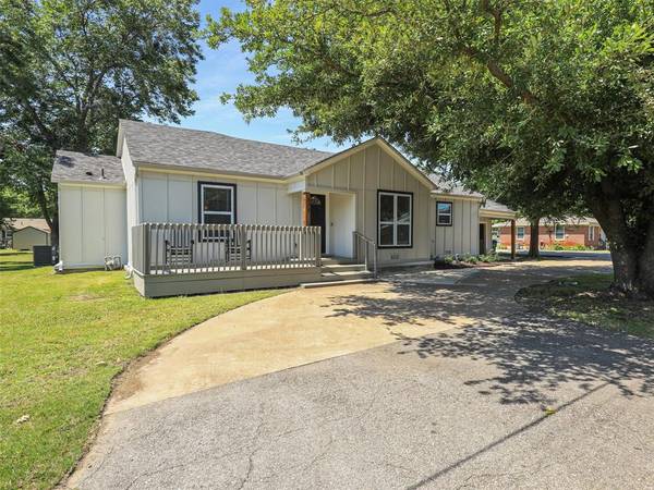 608 W Elm Street, Celina, TX 75009