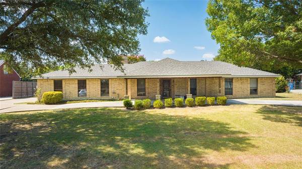 3506 Larkin Lane,  Rowlett,  TX 75089