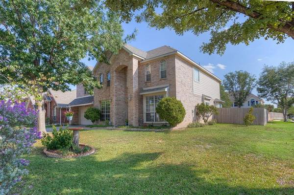 4533 Stone Mountain Drive, Fort Worth, TX 76123