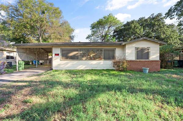 764 Thomas Avenue, Hurst, TX 76053