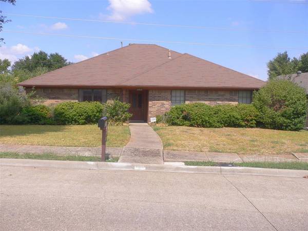 301 E Grubb Drive, Mesquite, TX 75149