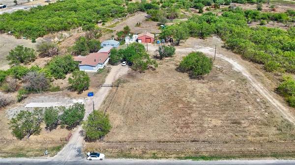 3911 Cement Valley Road,  Midlothian,  TX 76065