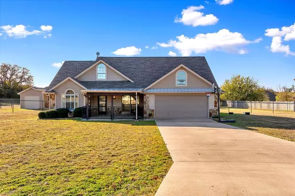 113 Blue Ribbon Trail, Weatherford, TX 76087