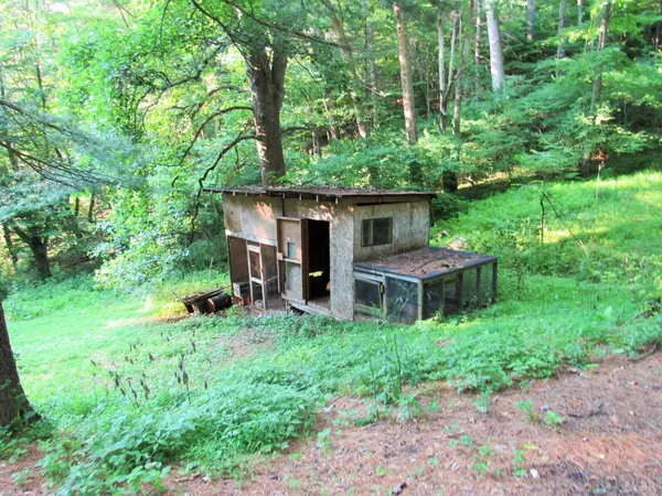 Alto, VA 24483,1100 Coffeytown RD