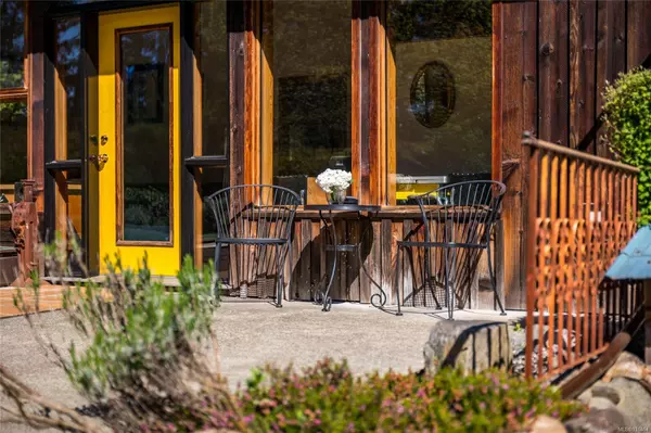 Salt Spring, BC V8K 1T6,1072 Isabella Point Rd