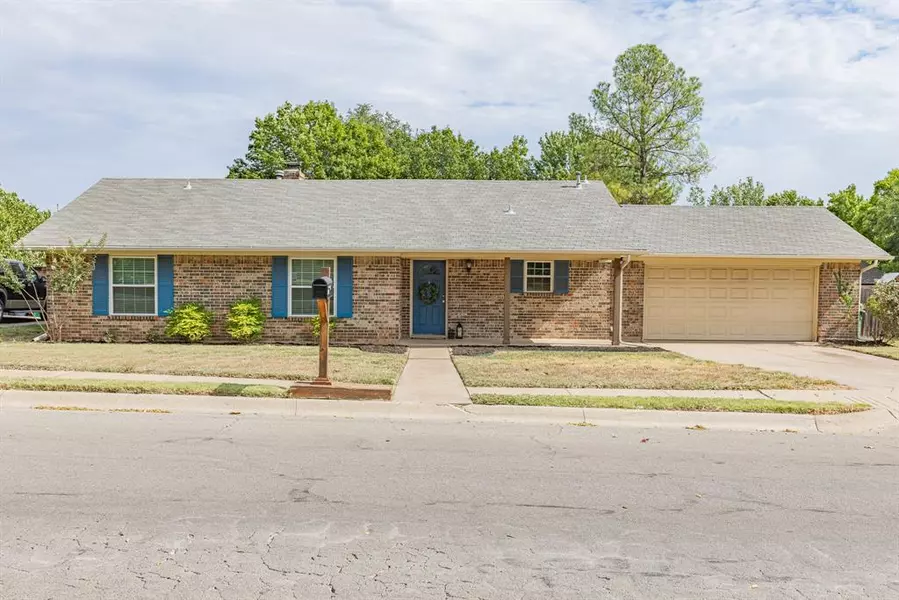 1401 Kings Row, Denton, TX 76209