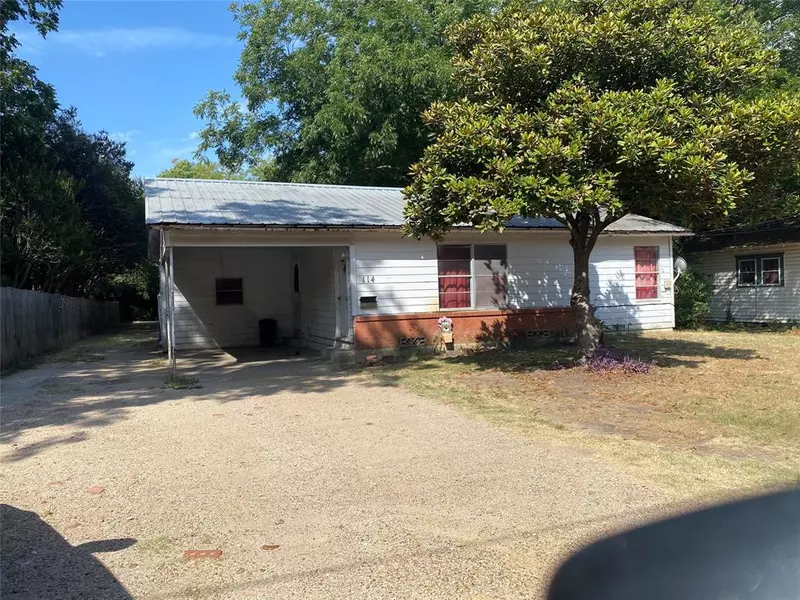 114 W Damon Street, Terrell, TX 75160