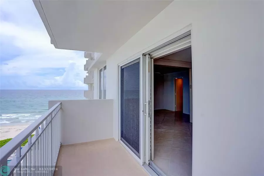 3301 S Ocean Boulevard  #506, Highland Beach, FL 33487