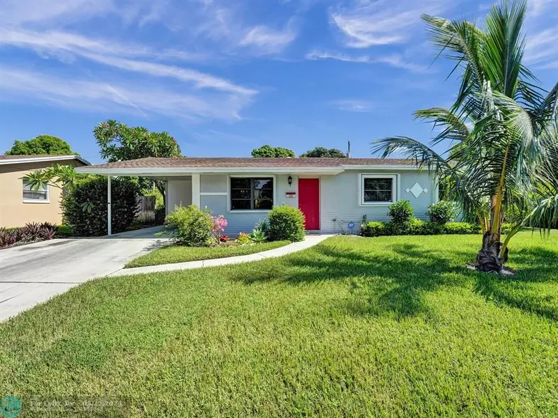 251 NE 19th Ave, Boynton Beach, FL 33435