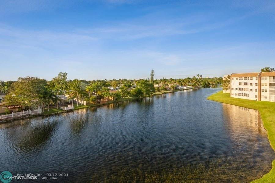 10422 NW 24th Pl #407, Sunrise, FL 33322