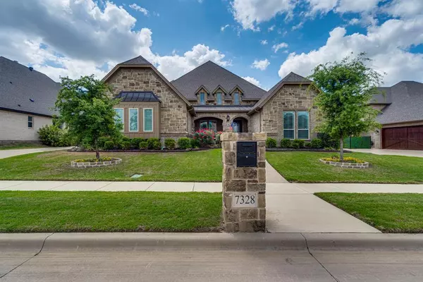 Arlington, TX 76001,7328 Winding Way Drive