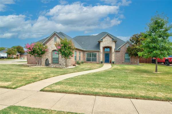 600 Ash Street, Pilot Point, TX 76258