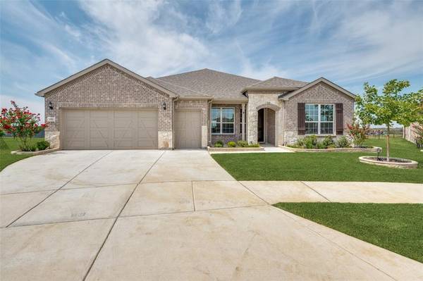 701 Freedom Lane, Little Elm, TX 76227