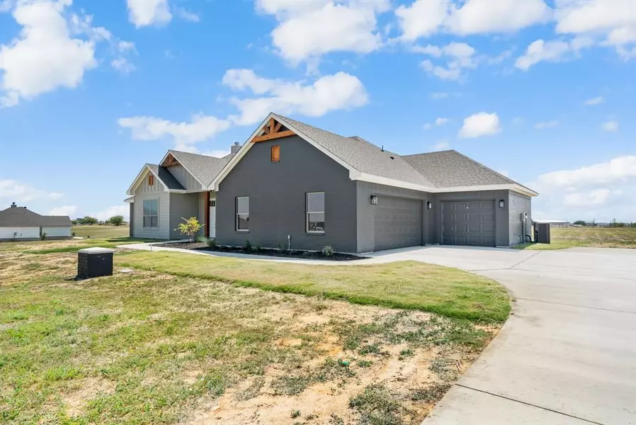 3012 High Ranch View Road, Cresson, TX 76035