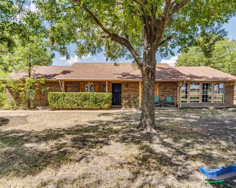 104 Kimberly Hill, Palmer, TX 75152