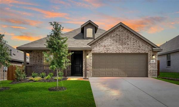 802 Misty Lane, Cleburne, TX 76033