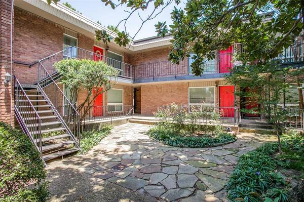 4340 Cedar Springs Road #105,  Dallas,  TX 75219