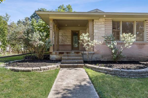 2740 W 10th Street, Dallas, TX 75211